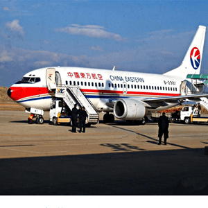 塔什库尔干红其拉甫机场空运航空快运业稳步发展的原因是什么？